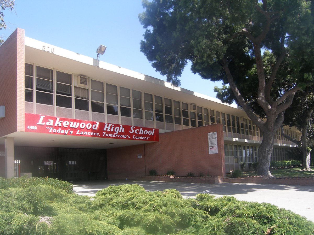 Lakewood, CA - Distrito Escolar Unificado de Long Beach - Wikipedia, la enciclopedia libre
