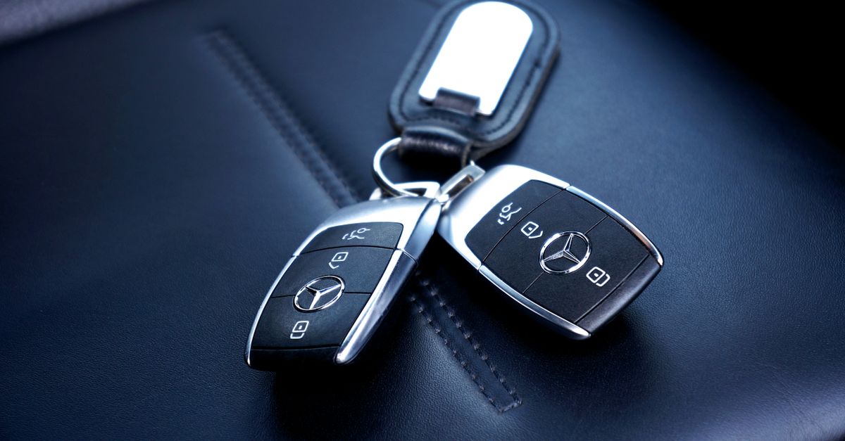 Nissan car key fob — La Palma California Locksmith