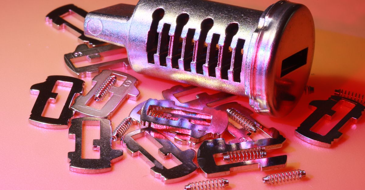 What Determines the Price of Your Car Key Replacement — La Palma California Locksmith